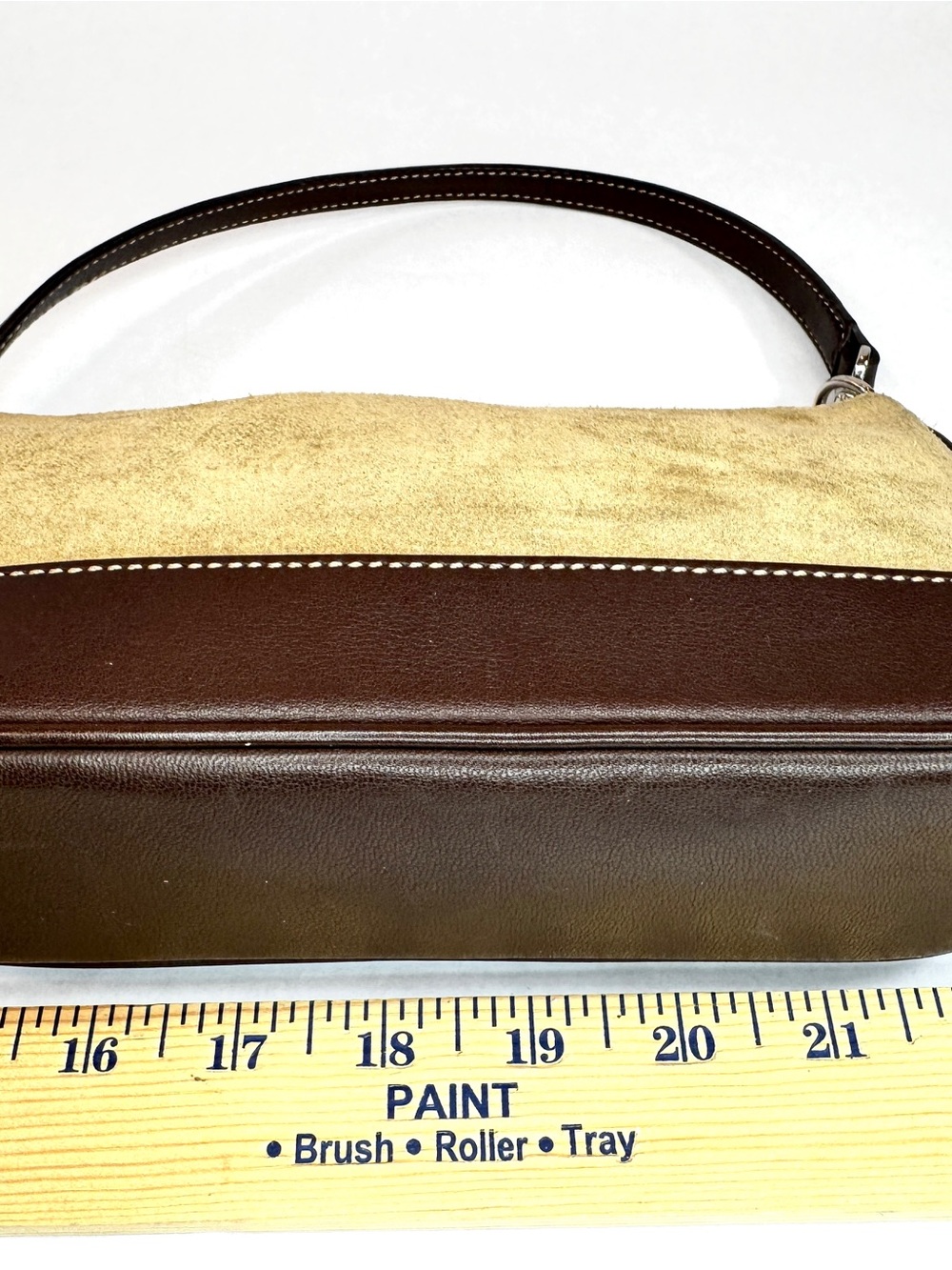 Vintage Coach Suede & Leather Shoulder Bag Style 7753 | Tan Split Suede - Picture 10 of 12